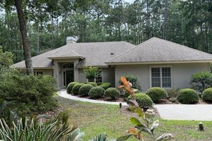 8 WILD AZALEA LN, HILTON HEAD ISLAND, SC