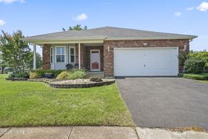 10 SURRAY CT, MARLBORO, NJ
