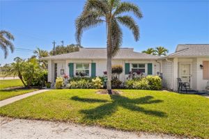 196 THE CORSO # 196, VENICE, FL