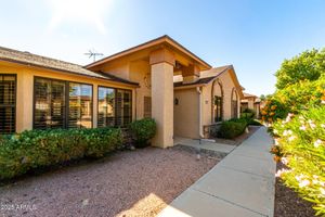 20006 N BROKEN ARROW DR, SUN CITY WEST, AZ