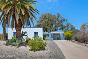 210 S ABREGO DR, GREEN VALLEY, AZ