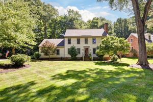 305 E TAZEWELLS WAY, WILLIAMSBURG, VA