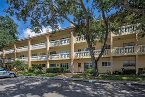 2226 SWITZERLAND WAY APT 52, CLEARWATER, FL