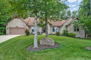 14 CREIGMONT CT, CROSSVILLE, TN