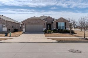 1000 FREEDOM LN, AUBREY, TX