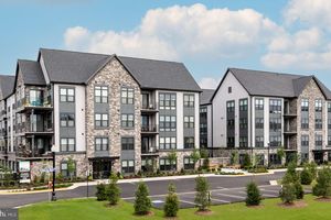 23651 HAVELOCK WALK TER # 203, ASHBURN, VA