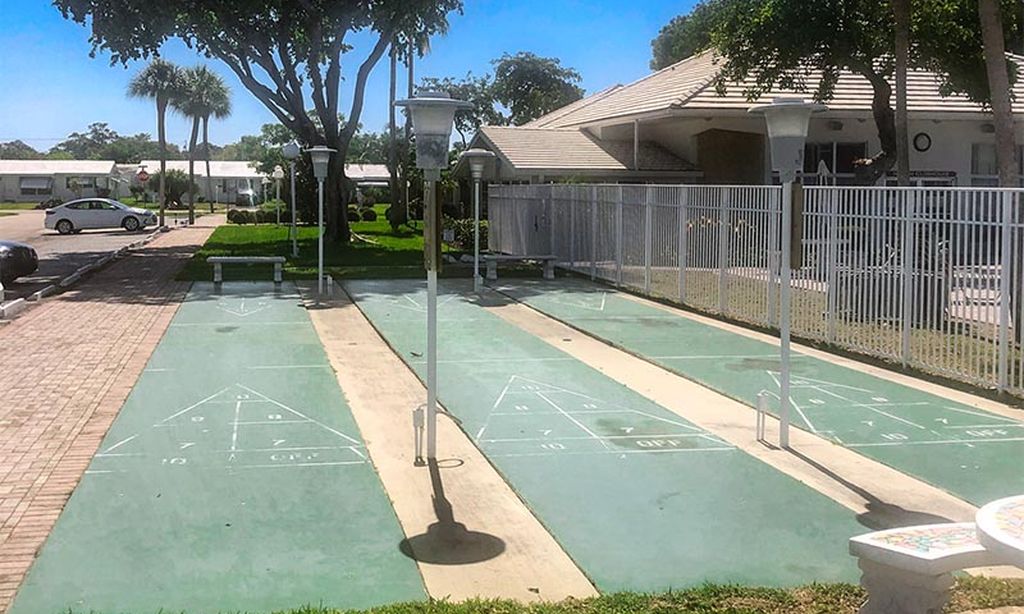 Outdoor Shuffleboard Courts