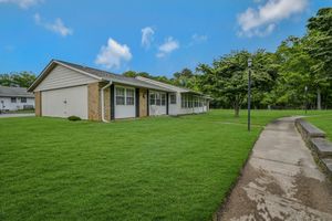 374 WOODBRIDGE DR UNIT A A, RIDGE, NY