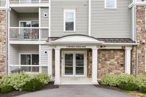 1102 PETERS FARM WAY 102, WESTBOROUGH, MA