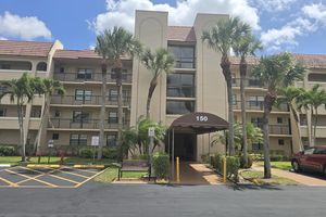 150 LAKE NANCY LN APT 221, WEST PALM BEACH, FL