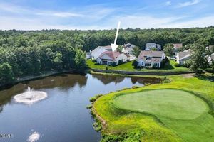 68 SPYGLASS DR, JACKSON, NJ