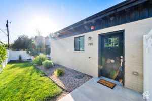 3596 S 805 E UNIT E 205, MILLCREEK, UT