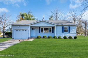 89 BRAKENBURY DR, TOMS RIVER, NJ