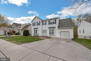 42 ASHLEY DR, DELRAN, NJ