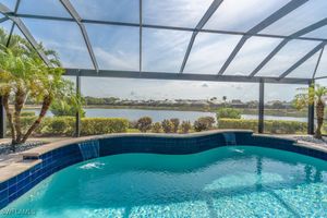 5052 MARTINIQUE DR, NAPLES, FL