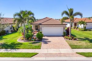 6918 HANOVER CT, LAKEWOOD RANCH, FL