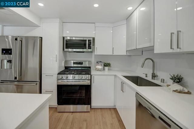 image of property at 1959 Golden Rain Rd 10