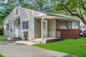 14 ROOSEVELT CITY RD B, WHITING, NJ
