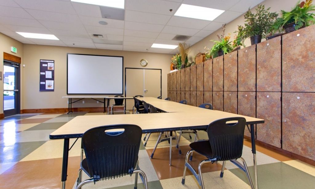 Arts & Crafts Studio