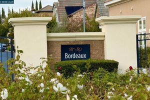 1151 SAINT JULIEN ST, BRENTWOOD, CA