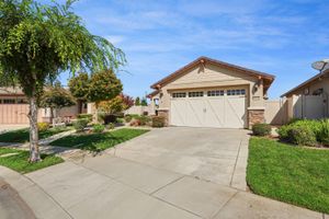 2053 SHADY OAK ST, MANTECA, CA