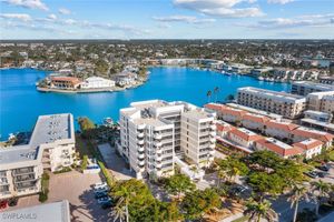 3100 GULF SHORE BLVD N APT 504, NAPLES, FL