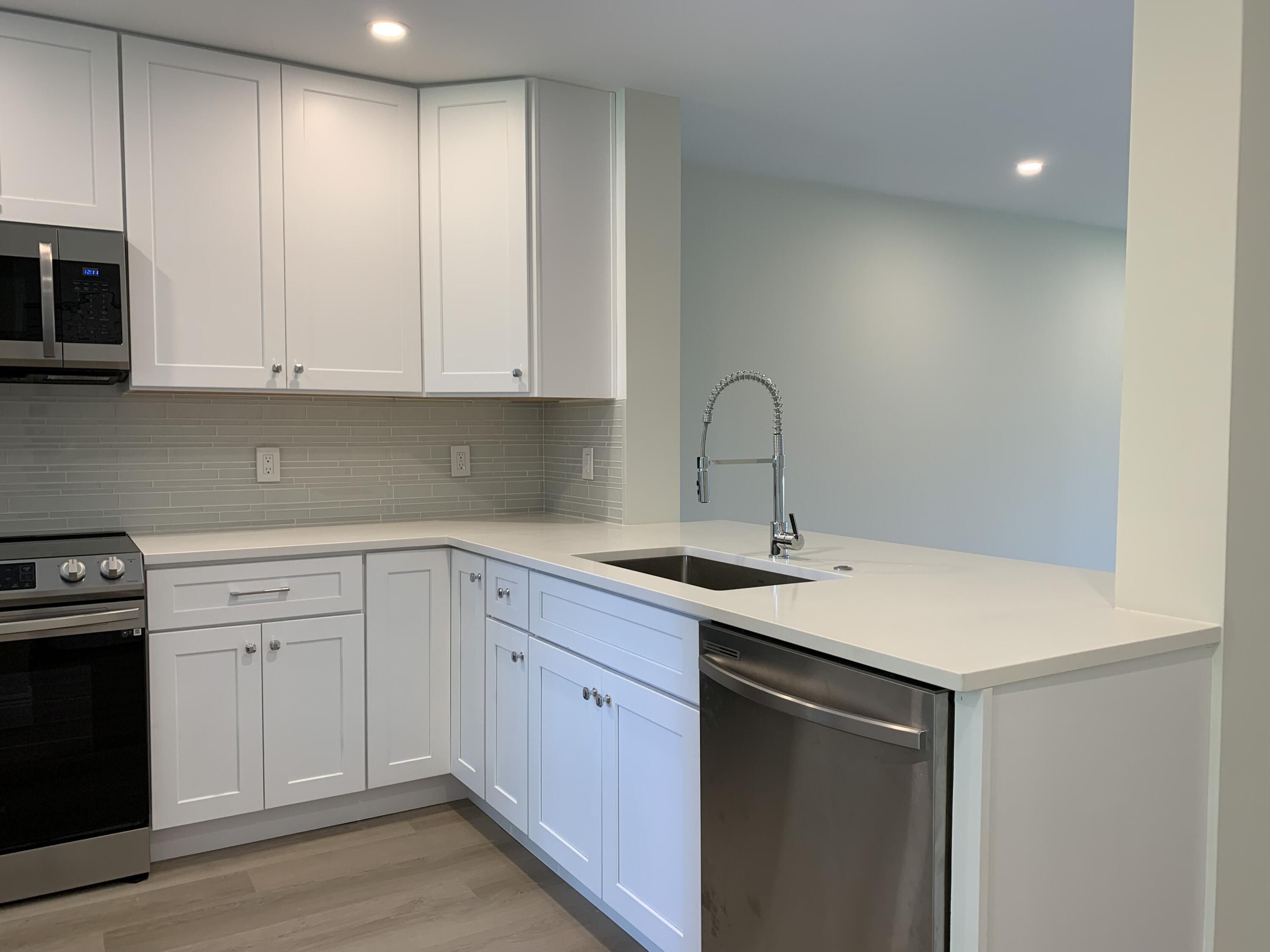 image of property at 15 Southport Lane F