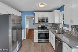 23 WALL CRESS CT, TOMS RIVER, NJ