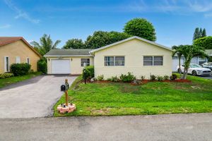 7095 PINE BLUFF DR, LAKE WORTH, FL