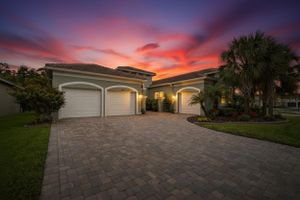 5028 EMERALD ISLE DR, WIMAUMA, FL
