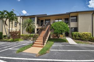 4696 LUCERNE LAKES BLVD E APT 102, LAKE WORTH, FL