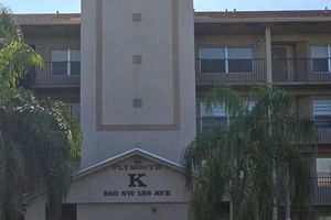 550 SW 138TH AVE 402K, PEMBROKE PINES, FL