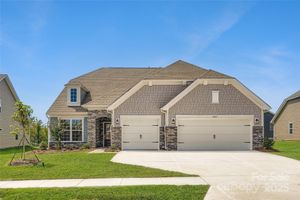 2287 MOON CREST RD, LANCASTER, SC