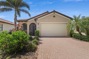 10401 CROOKED CREEK DR, VENICE, FL
