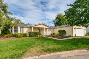 6 SECRETARIAT CT, GRAYSLAKE, IL