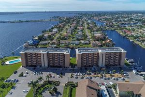 4260 SE 20TH PL 404, CAPE CORAL, FL