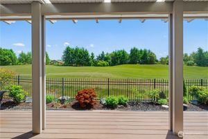 8305 VASHON DR, LACEY, WA