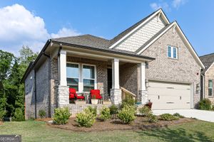 330 CARRIAGE GLEN LN, WOODSTOCK, GA