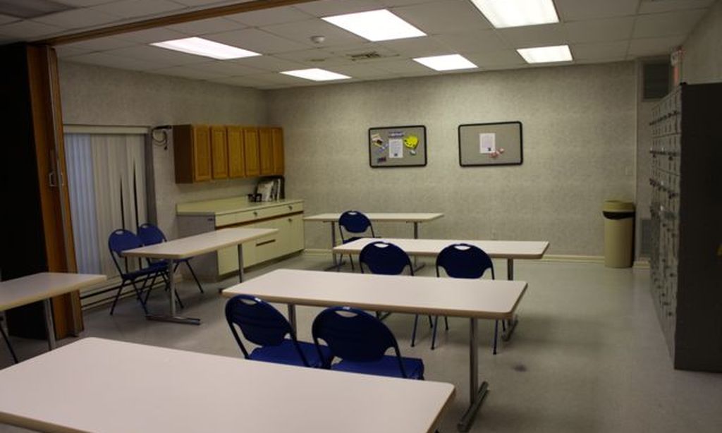 Arts & Crafts Studio