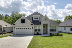 125 CHATUGA DR, LOUDON, TN