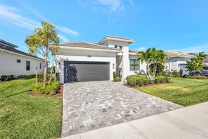 15865 KEY BISCAYNE LN, LOXAHATCHEE, FL