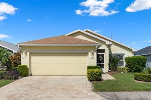348 LAKE SUZANNE DR, LAKE WALES, FL