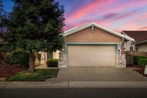 302 TIMBERLAND CT, LINCOLN, CA