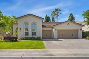 2832 ROCKAWAY LN, SACRAMENTO, CA