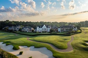 2925 BARRETS POINTE RD, WILLIAMSBURG, VA