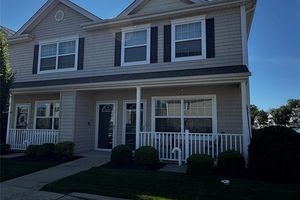 802 WILLOW LN, VALLEY STREAM, NY