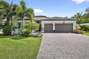 9265 SEAHORSE BAY DR, BOYNTON BEACH, FL