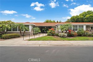 3304 VIA CARRIZO O, LAGUNA WOODS, CA