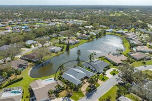 5692 COUNTRY LAKES DR, SARASOTA, FL