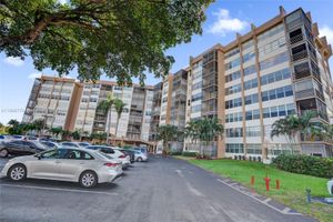1200 SAINT CHARLES PL 413, PEMBROKE PINES, FL